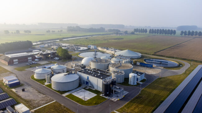 Luchtfoto RWZI Sleeuwijk Luchtfoto RWZI Sleeuwijk